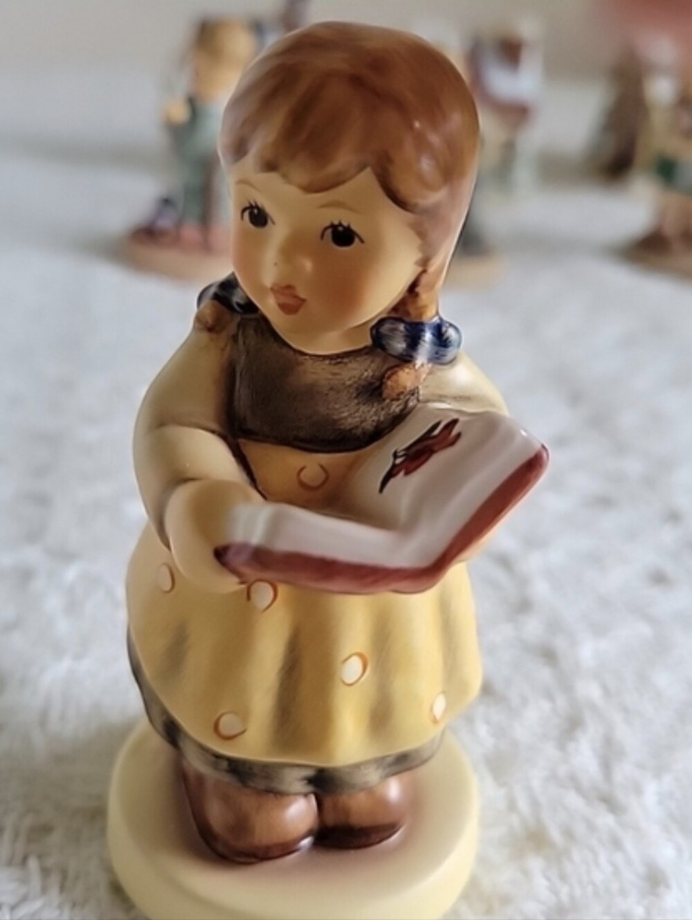 Goebel  "One Cup Of Sugar" Yellow-Dressed Girl With Original Box